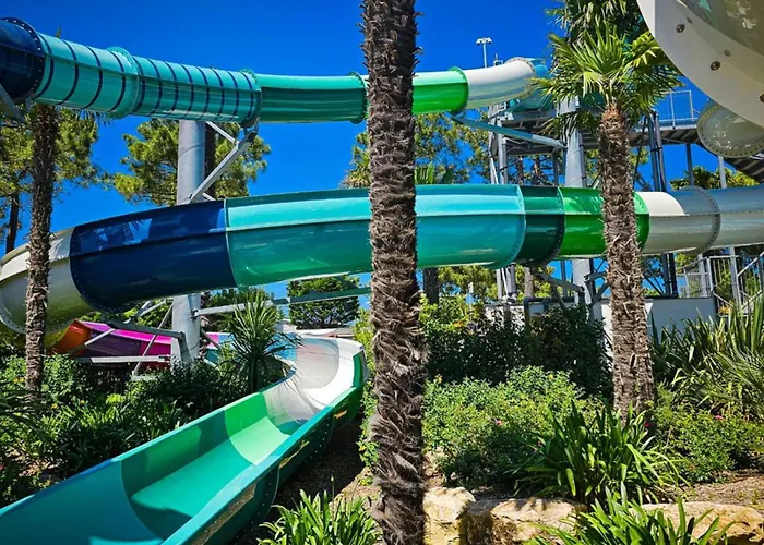 Camping Mobil à Pour 4 Personnes Avec Terrasse - Api-1-52-1459