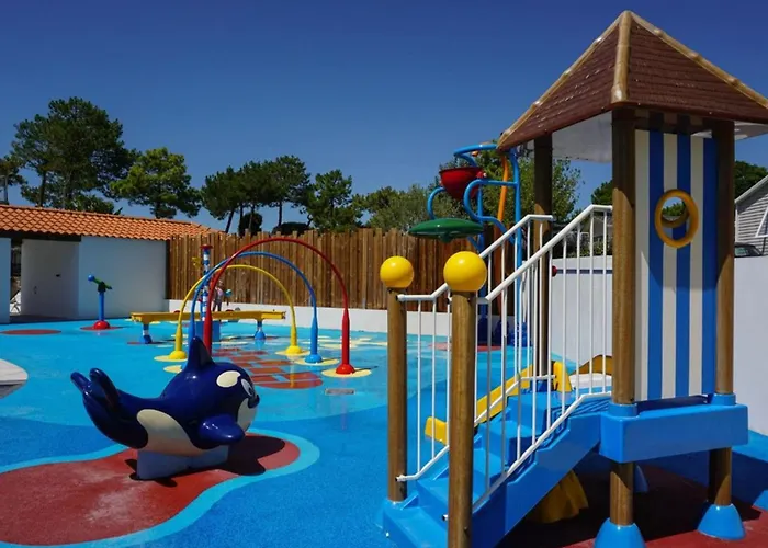 Mobil à Pour 4 Personnes Avec Terrasse - Api-1-52-1459 *